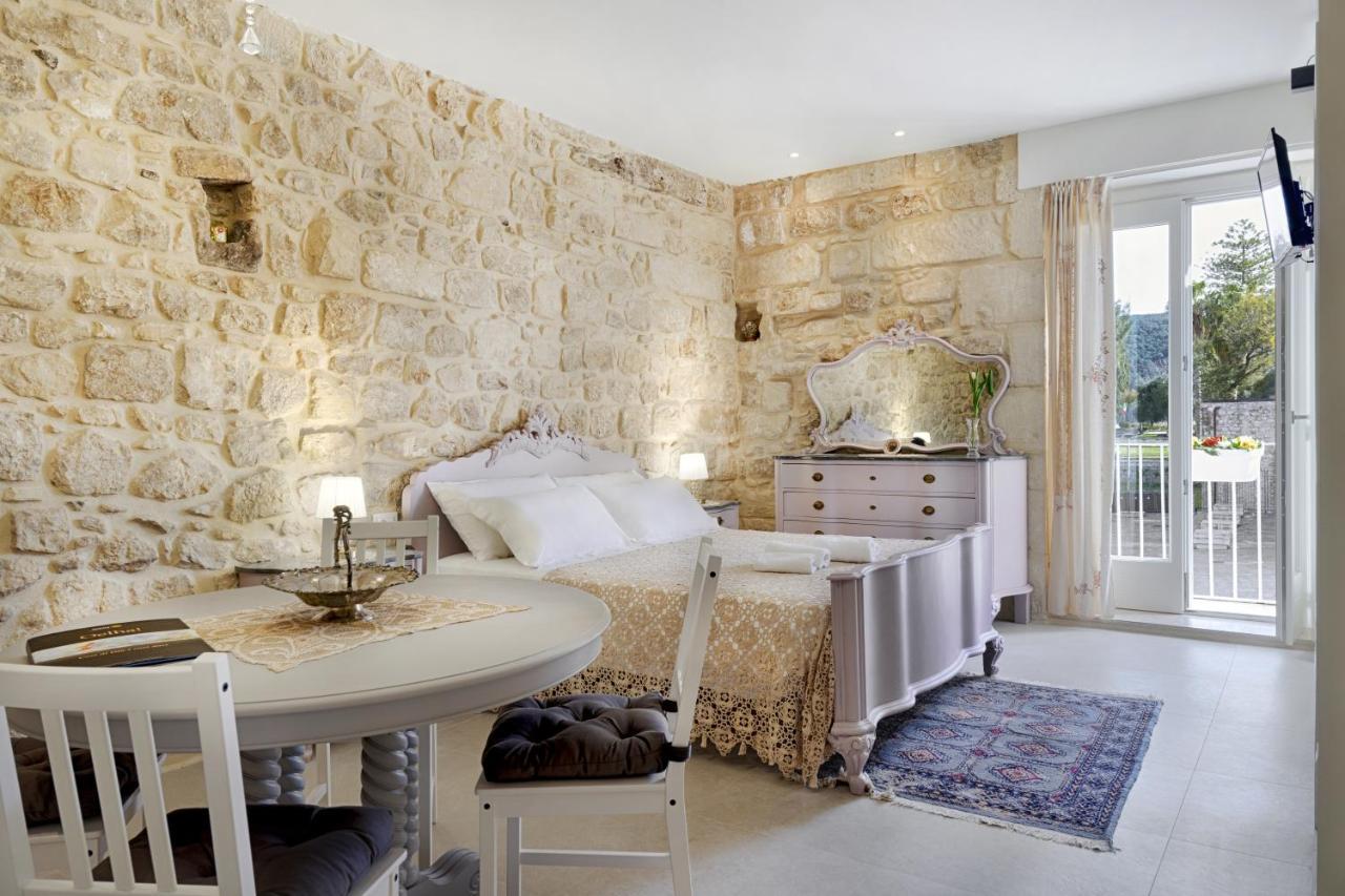 Hyblaliferooms Ragusa Exterior foto